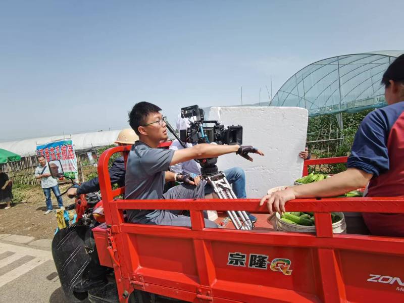 电商爆款背后的推手：五通桥区产品视频拍摄公司精准捕捉卖点痛点